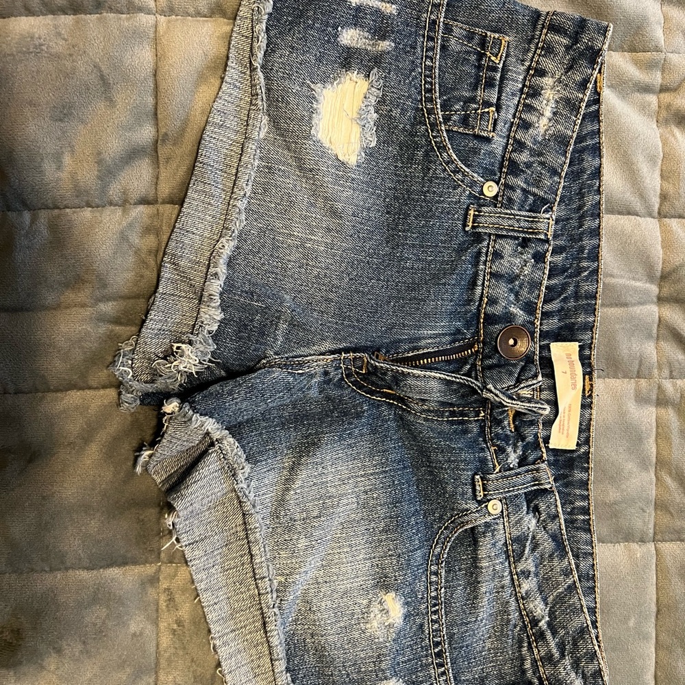 Size 7 No Boundaries Shorts
